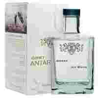 Отзывы Коньяк Godet Antarctica Icy White, 0.5 л, подарочная упаковка